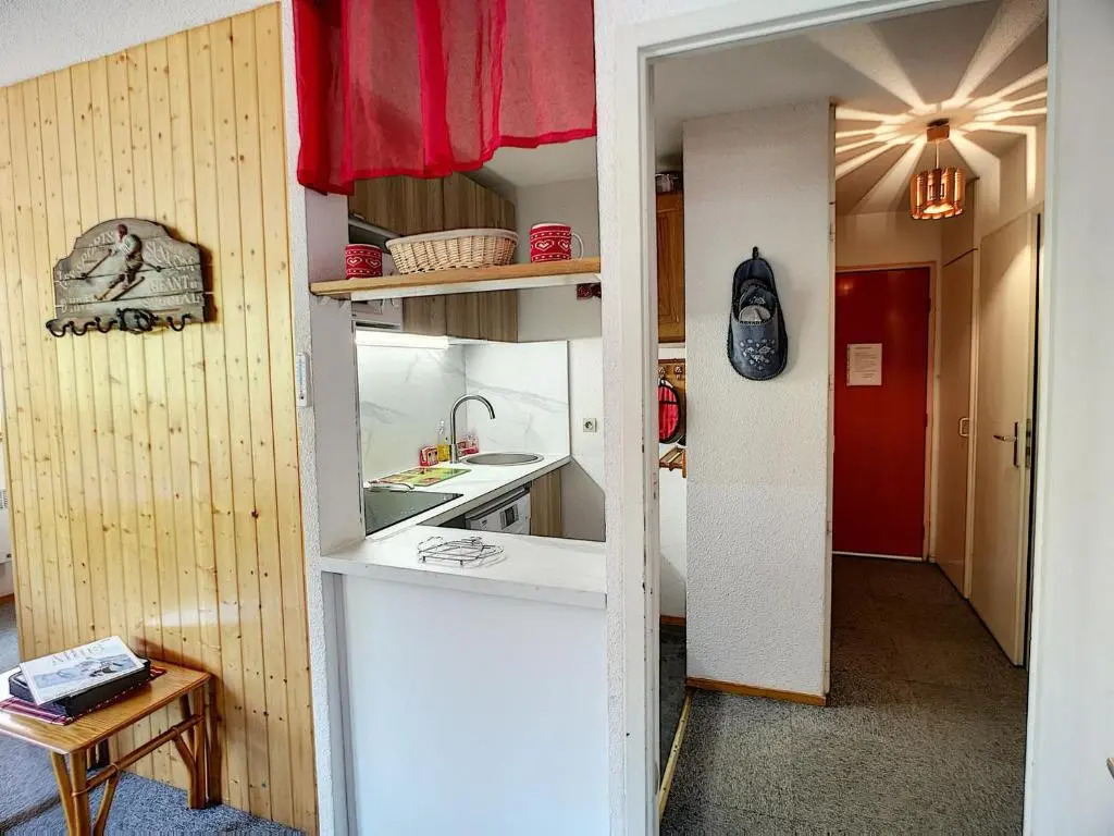 Appartement Les Menuires, 3 pièces, 6 personnes - FR-1-178-32