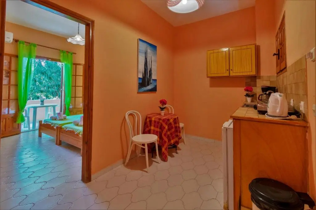 Villa Olive apartments