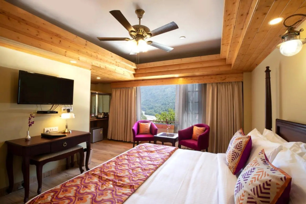 Regenta Inn by Riverside Manali