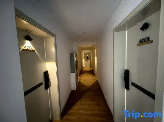 Yiju Serviced Apartment (Xiguan Subway Station)