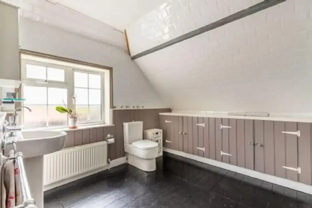 Host Stay Church Lane Cottage