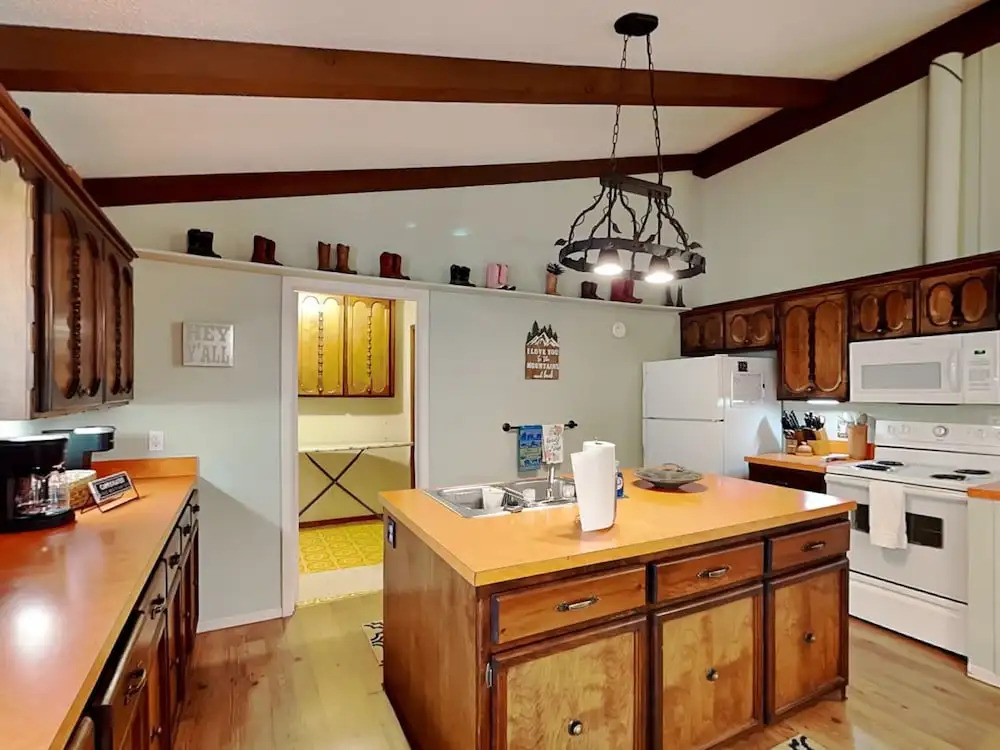 Our Perky Place by Ruidoso Vacation Rentals