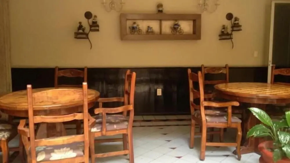 Posada Hidalgo Inn