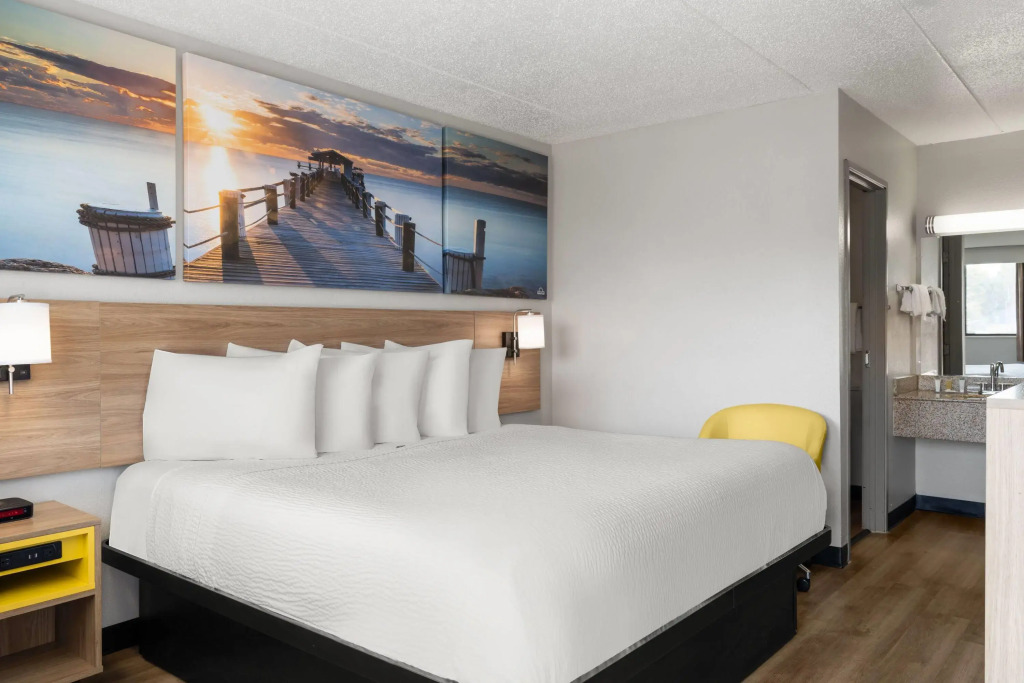 Days Inn by Wyndham Cloverdale Greencastle