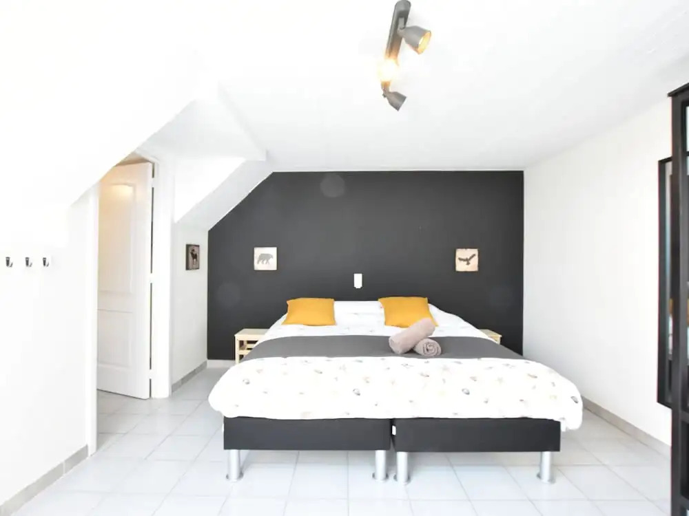 Graceful Apartment in De Panne With Garden