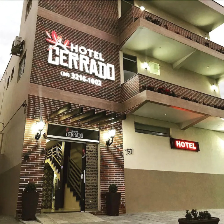 Hotel Cerrado
