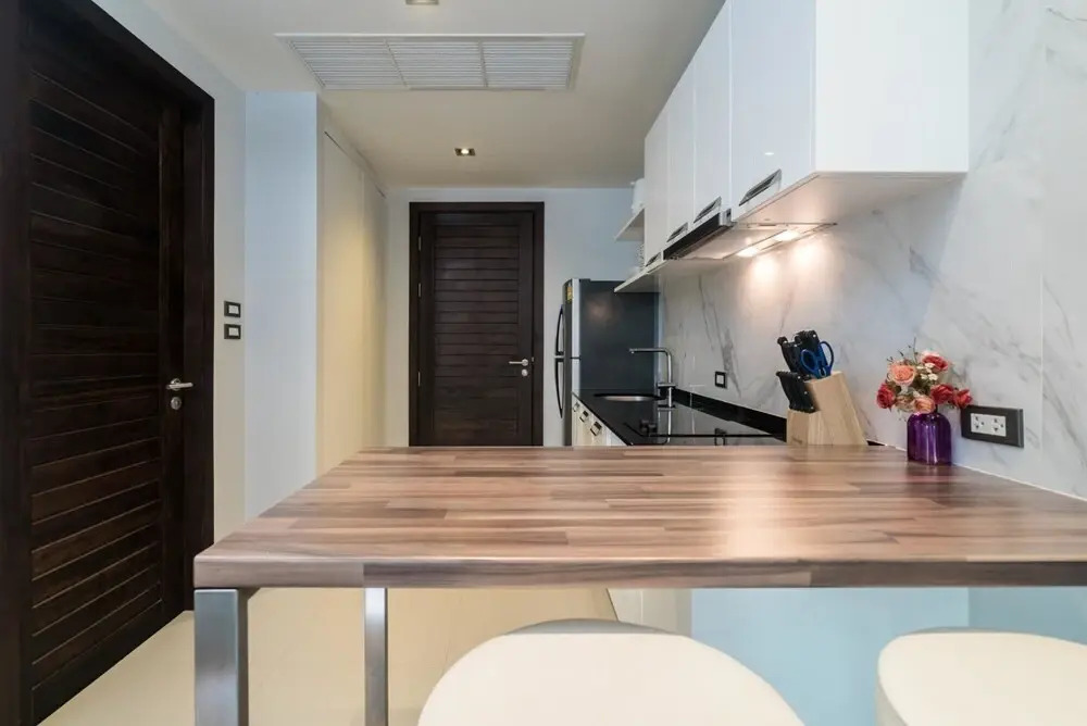 Et420 - Pool View Patong Studio With Pool and Shuttle to Beach