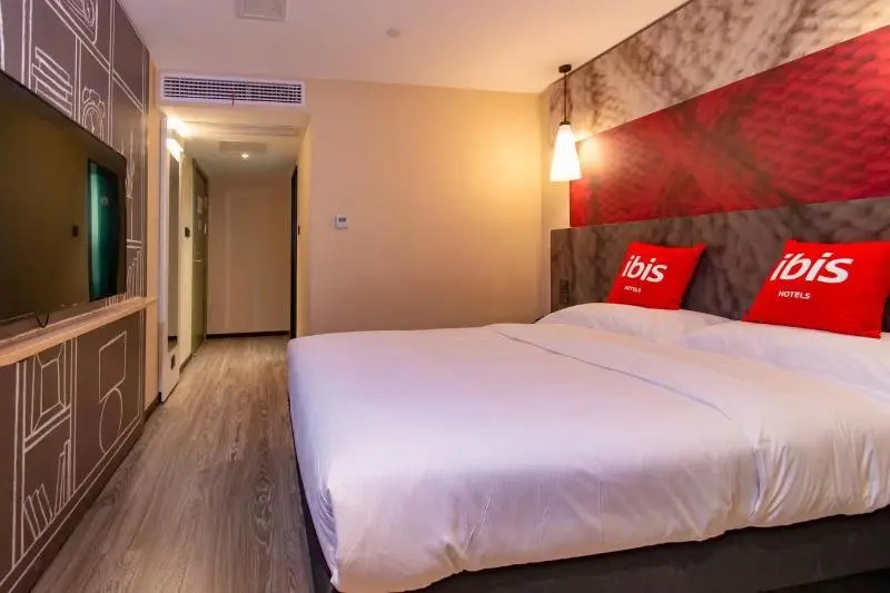 ibis Wuxi Taihu Square Metro Station Hotel