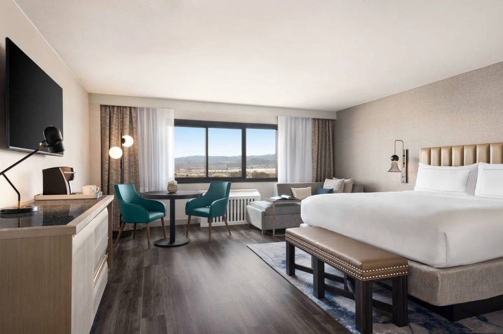 DoubleTree by Hilton San Francisco South Airport Blvd