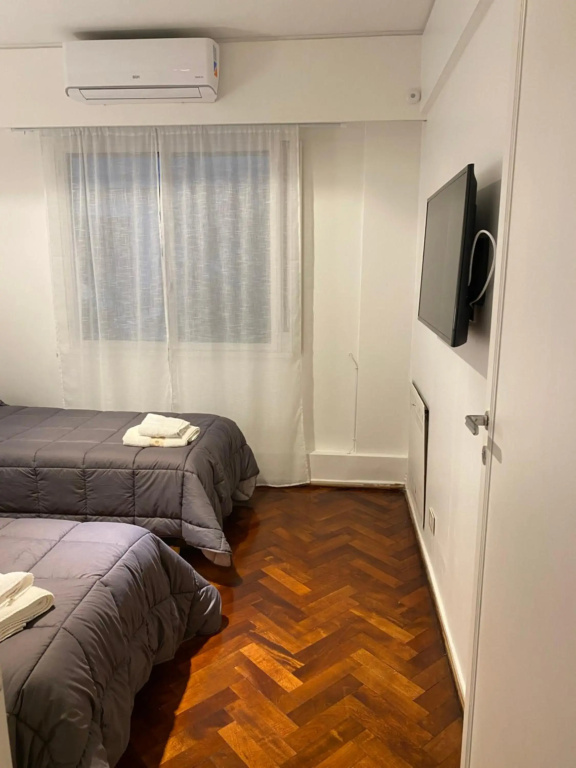 Tia Apartment/Retiro 4 amb, cerca Teatro Colon
