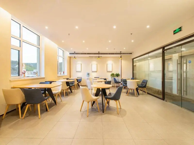 Hanting Hotel Dalian Nanshidao Street