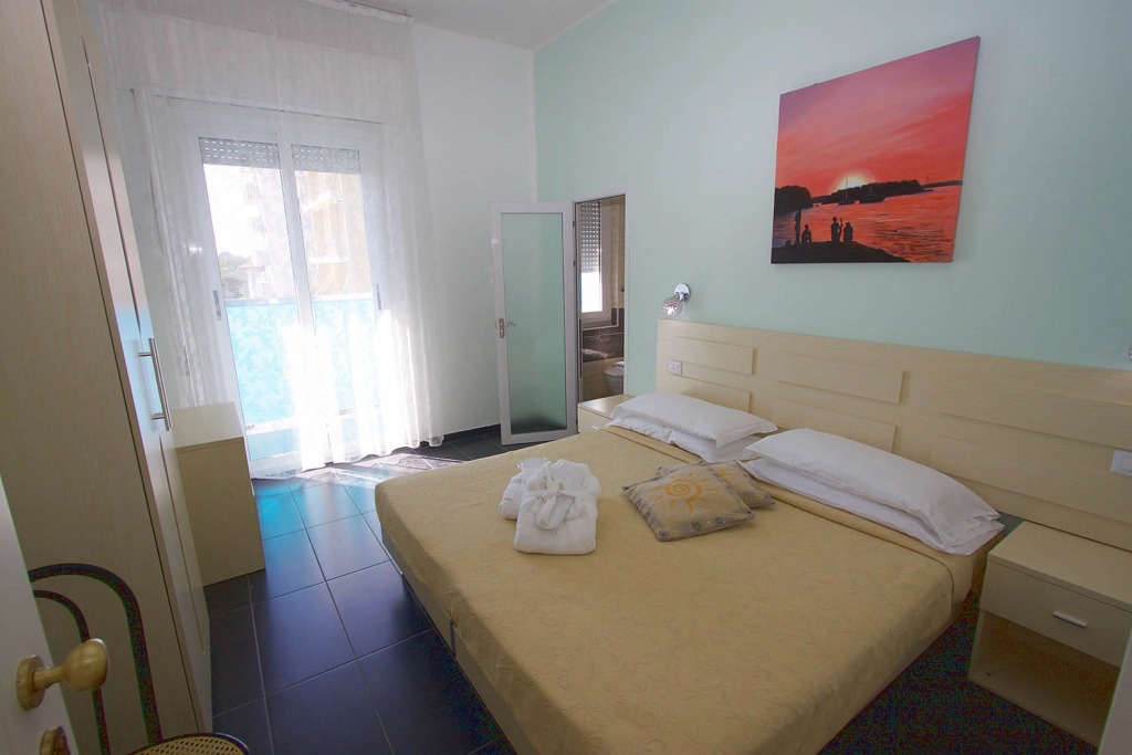 MoMo Seaview Hotel