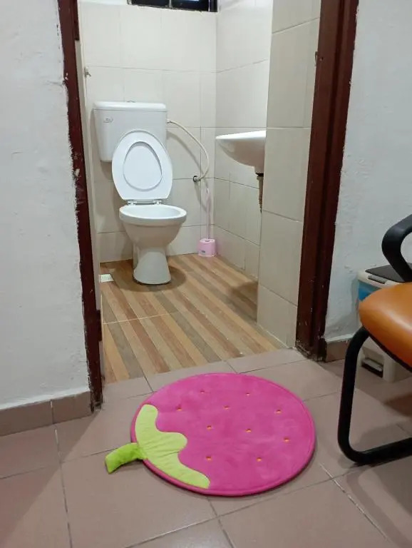 Evonne Budget Hotel
