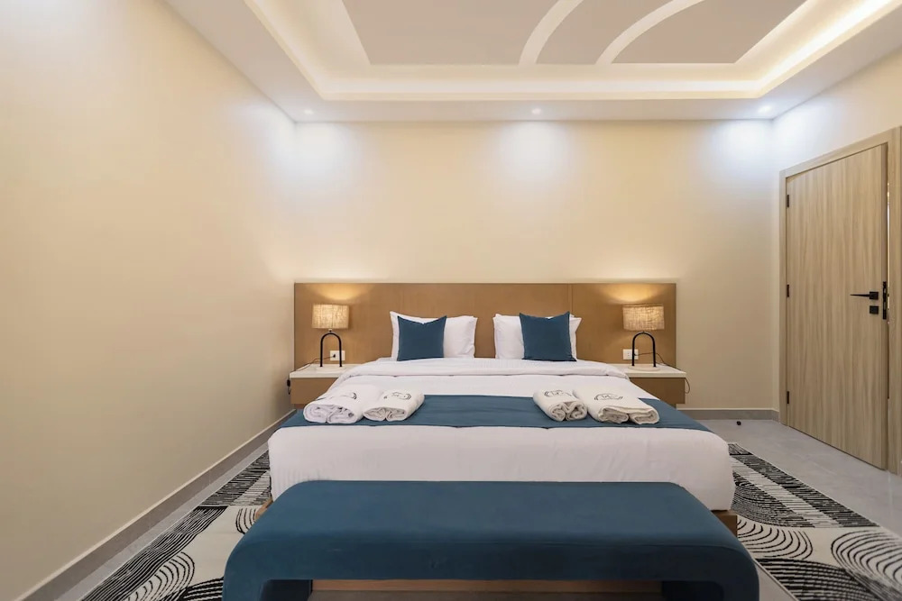 Luxury 3BR 247 Front Desk - BH-73-SB-1