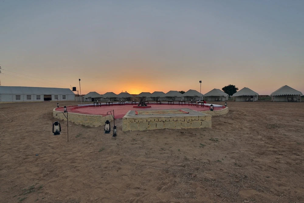 Zostel Sam Desert, Jaisalmer