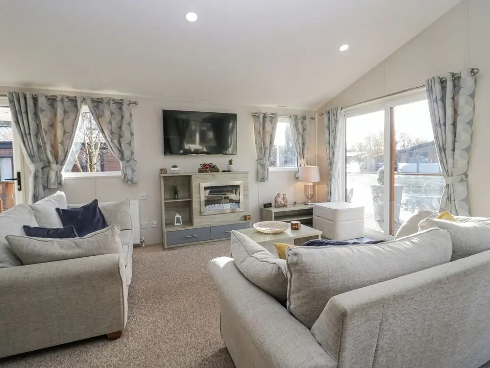 The Three Bears Lodge, Coniston Drive 11