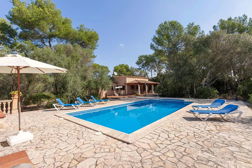 Sa Rota de Can Blan by Sealand Villas
