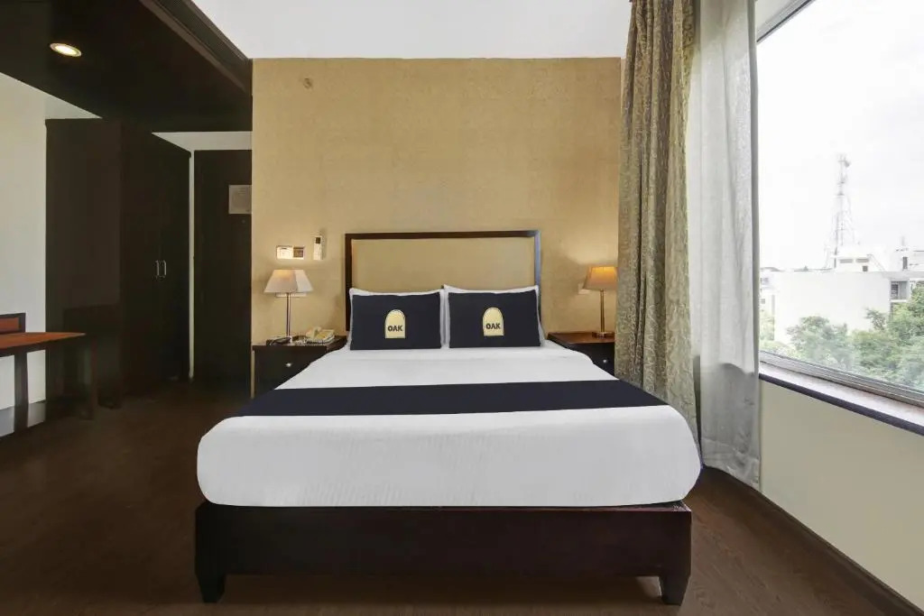 Townhouse Oak Hotel Greenvill