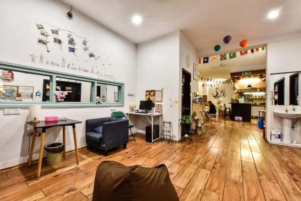 Koala International Youth Hostel