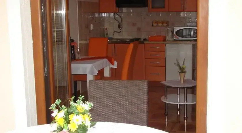Apartments Špiko