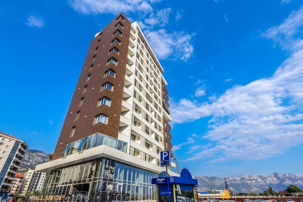 Wow Hotel Alltime Montenegro Apartments