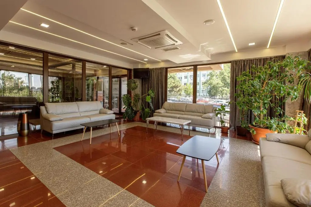 Lira Pacific Aparthotel