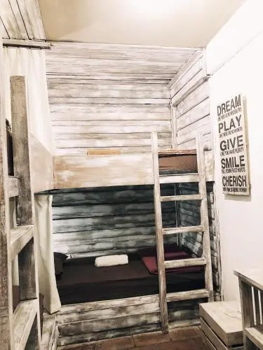 Joker Hostel and Homestay