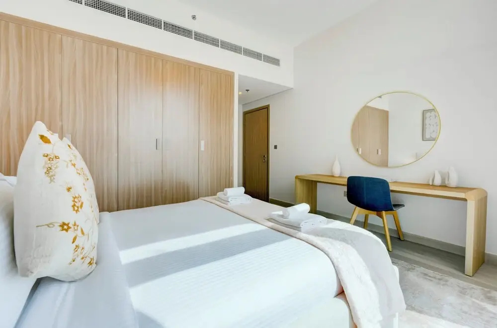 Farhad Azizi Residences - Al Jaddaf