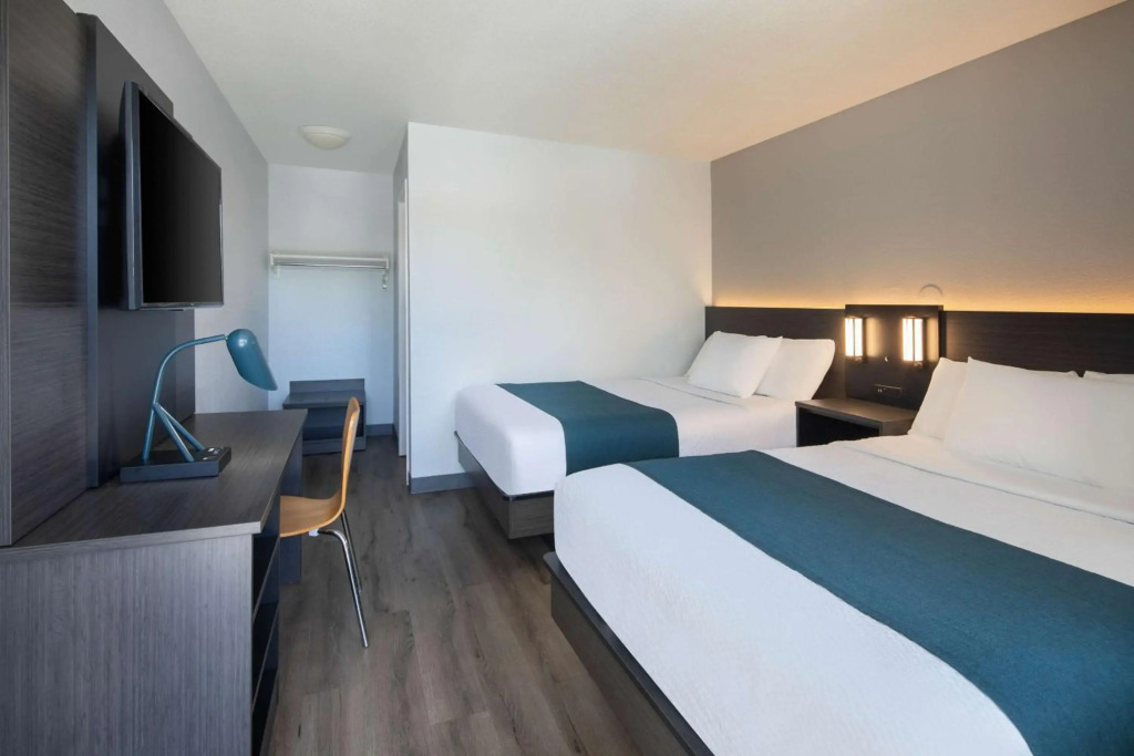 Motel 6-Woodland, CA Sacramento Airport