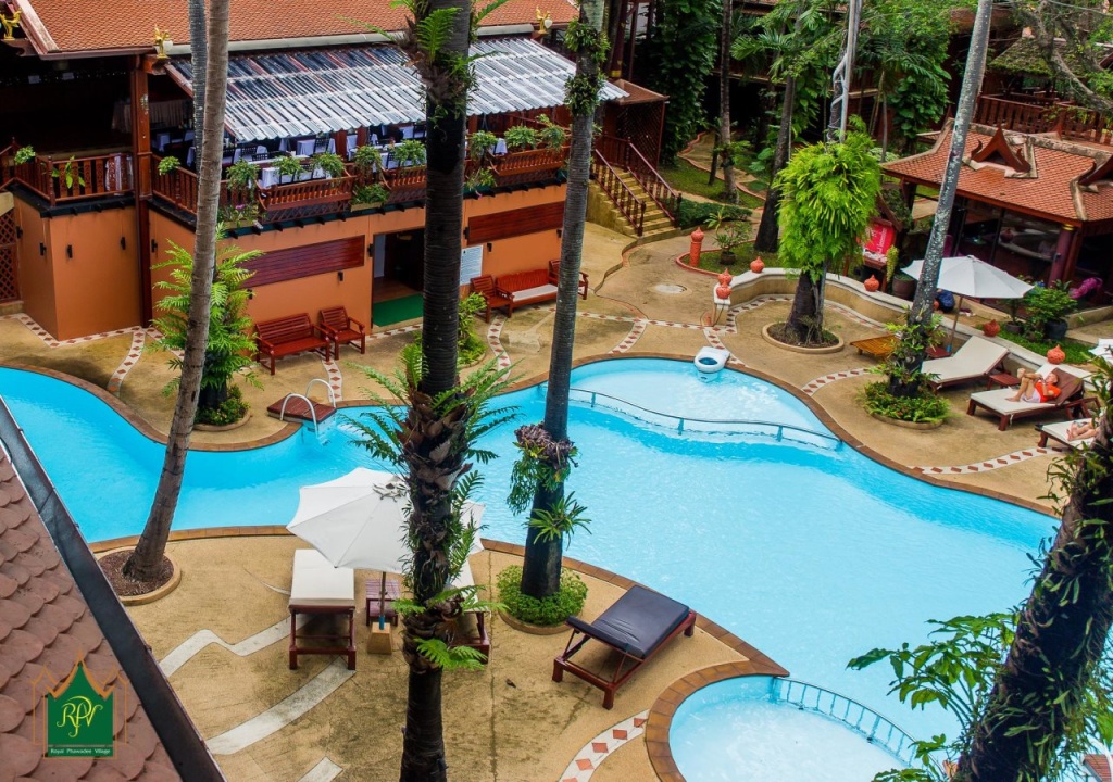 Royal Phawadee Village Patong - 2 Minutes walk to the beach