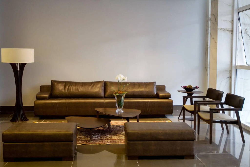 Fratele Business Hotel