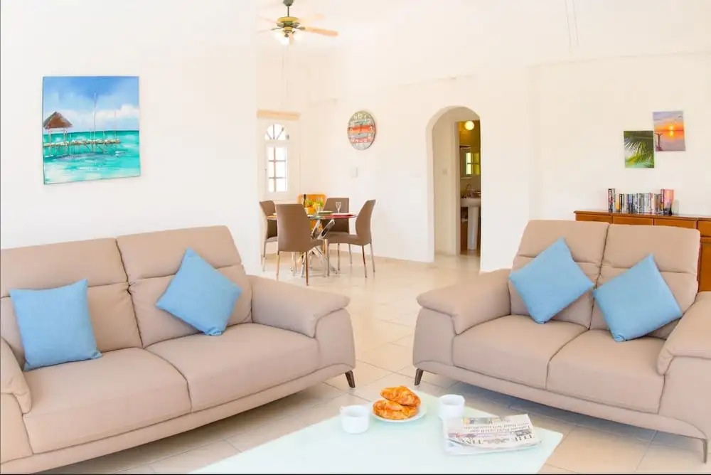 Bungalow Mikaella by Ezoria Villas