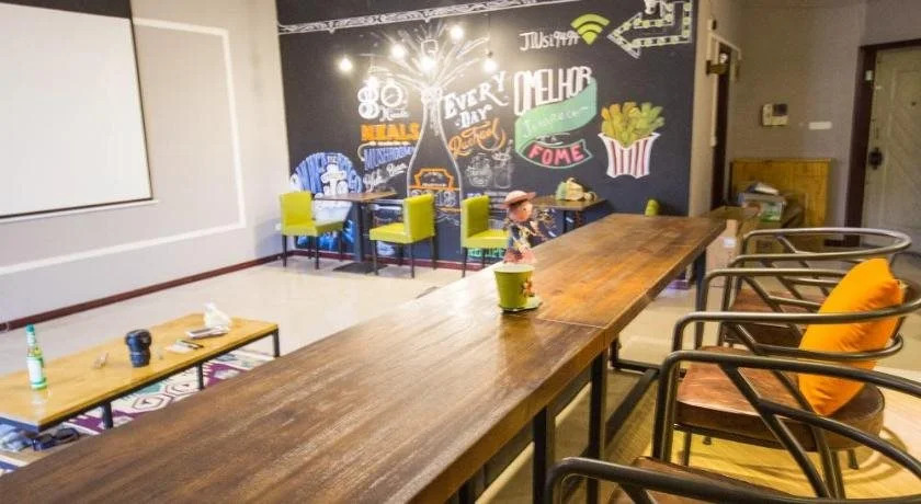 Chongqing NineFour Youth Hotel
