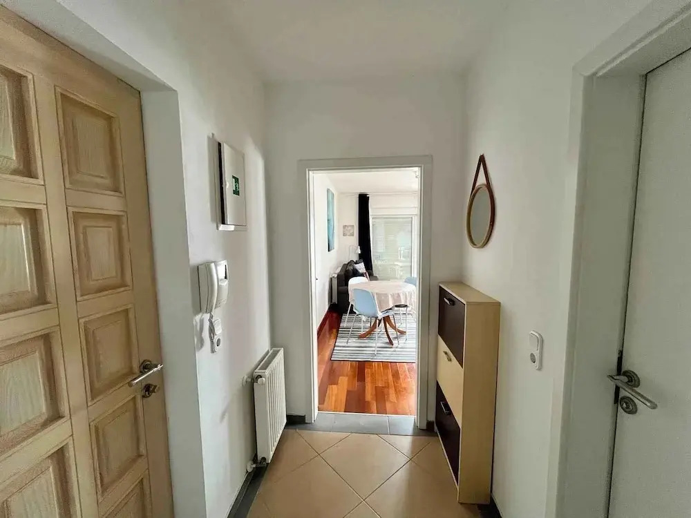 Apartment Picturesque Retreat
