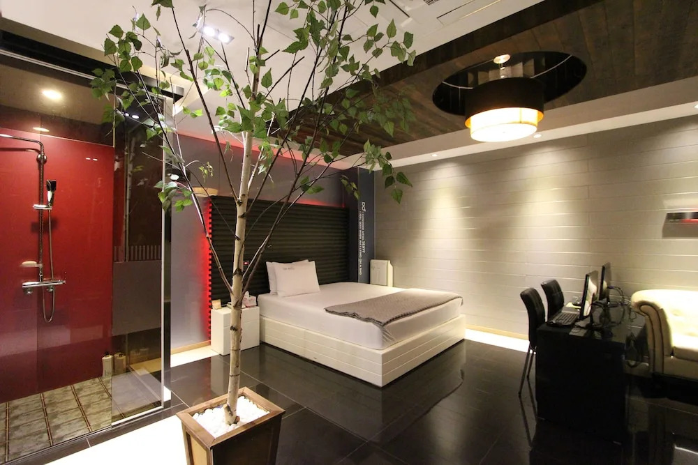 Hotel Lee