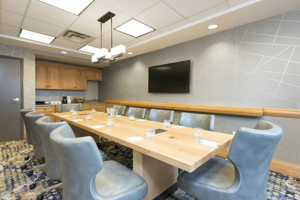 Homewood Suites by Hilton Indianapolis Airport / Plainfield