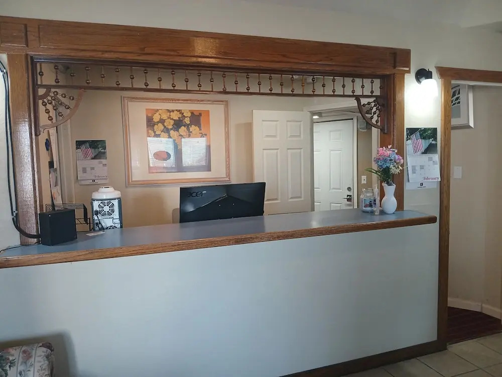 76 Family Inn