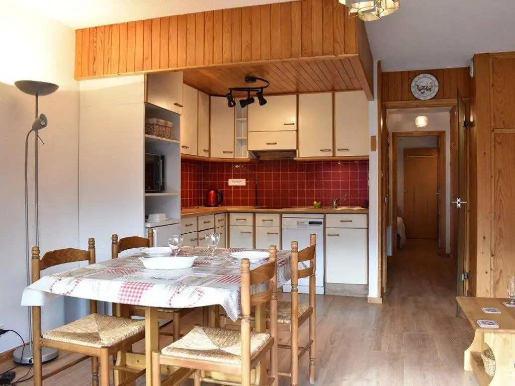Appartement Méribel, 2 pièces, 4 personnes - FR-1-180-551