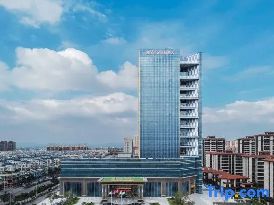 Golden Century International Hotel