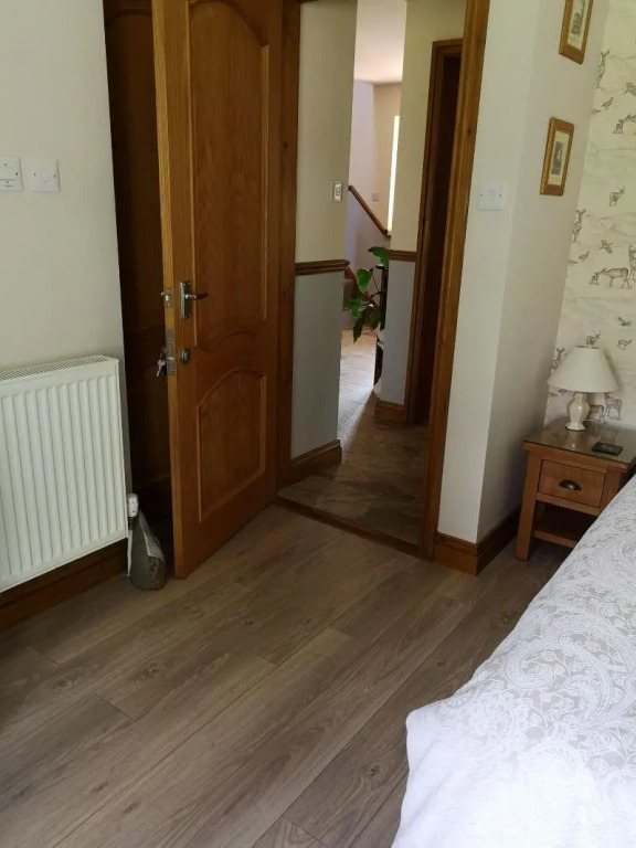 White Cottage B and B
