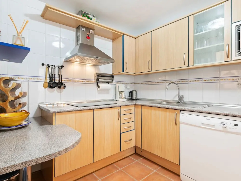 Pleasant Apartment in Marbella With Swimming Pool