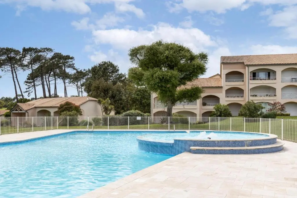 Vermare T3 Golf et Piscine