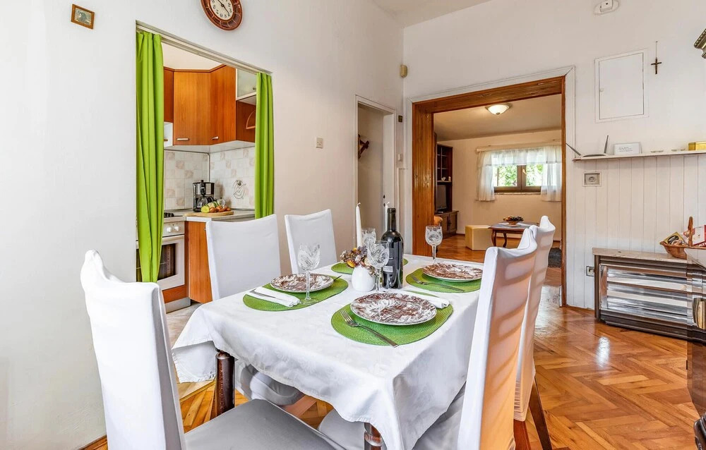 Pet Friendly Home In Pula With Ethernet Internet