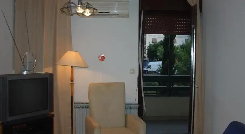 Apartment For Five