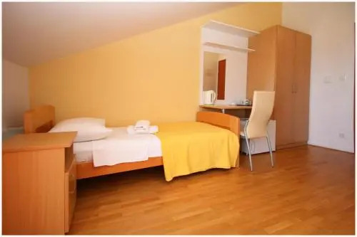Guest House Lav