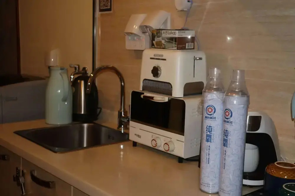 Atrium Fengzhu Homestay