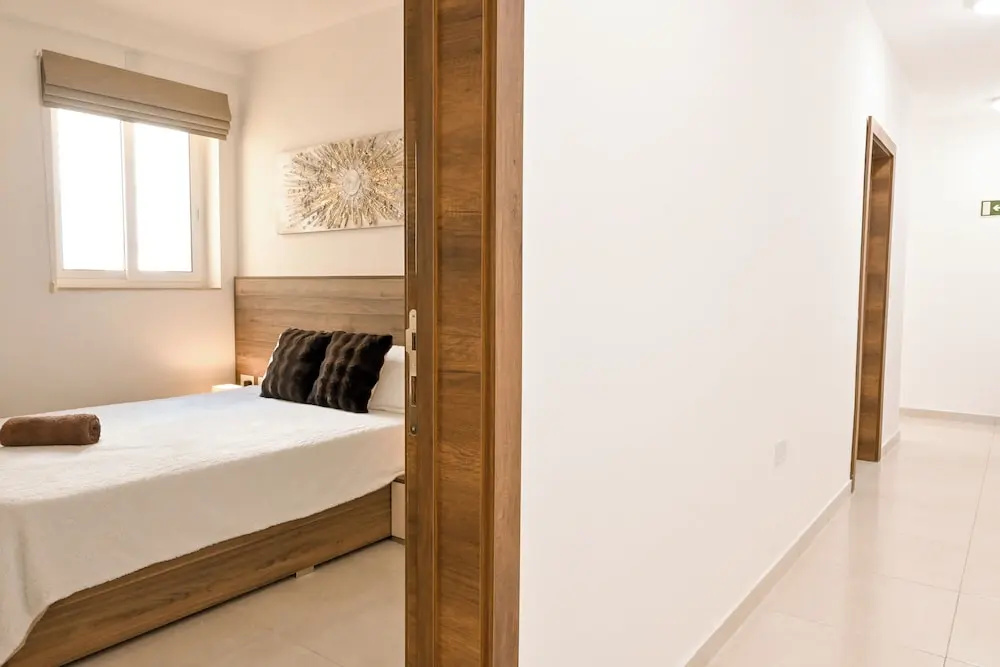Viviani Court 2bd Modern Apt Xewkija Gozo