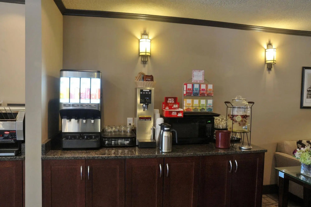The Embassy Inn