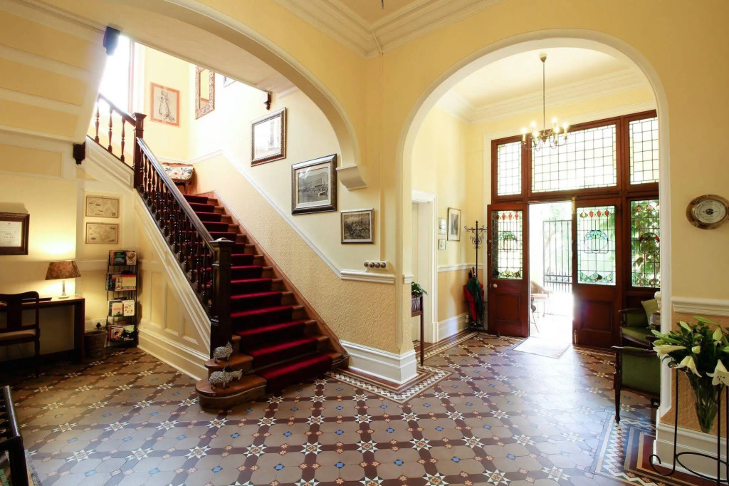 Carmichael House Boutique Hotel