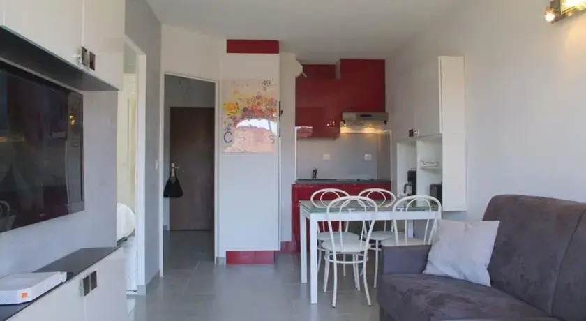 Apartment Petit Juas